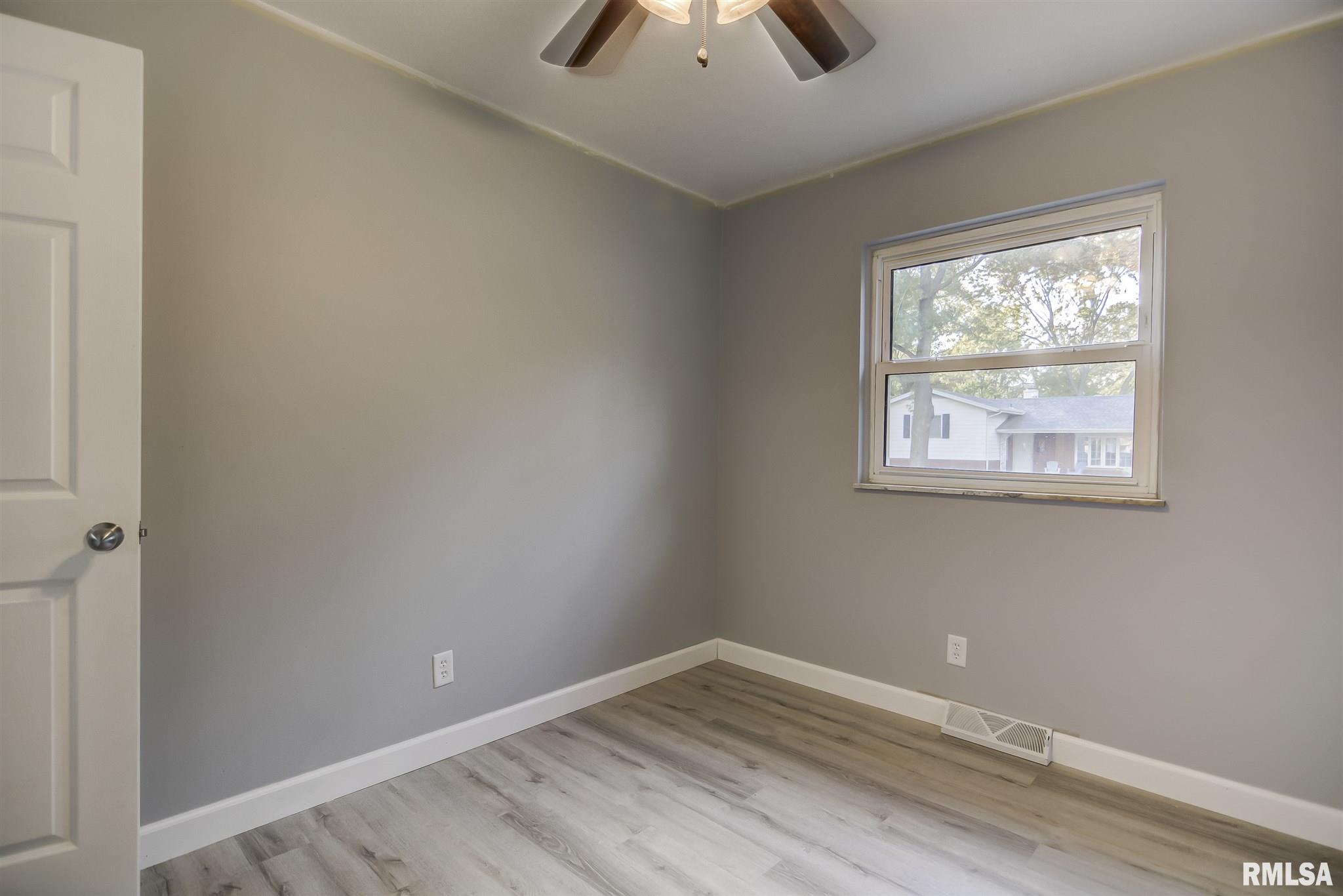 30 Andover Drive Springfield, IL 62704 - Photo 27 of 33 Gallery Image 27