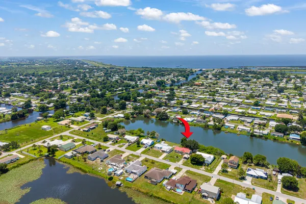 $249,000 | 2546 Southeast 27th Street, Okeechobee, FL 34974