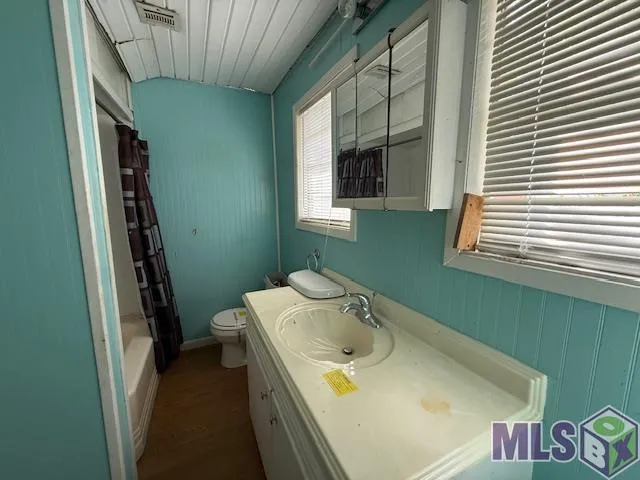 $74,900 | 181 Medical Lane, Grand Isle, LA 70358