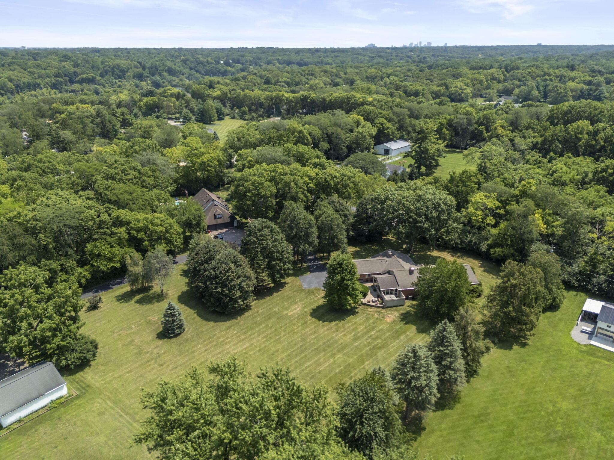 4500 Dublin Road, Unit 452 Columbus, OH 43221 - Photo 55 of 60 4500 19