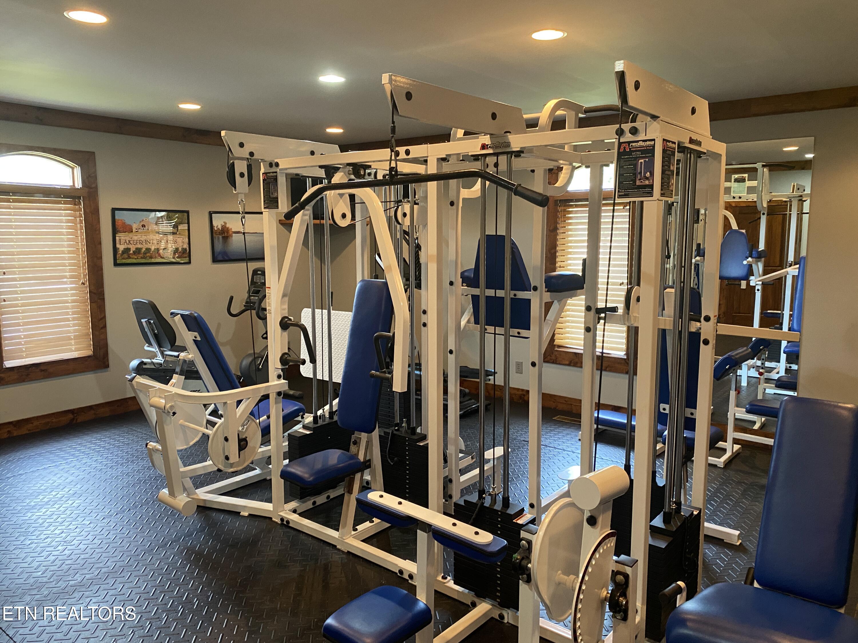 Harbor Drive Spring City, TN 37381 - Photo 30 of 32 035