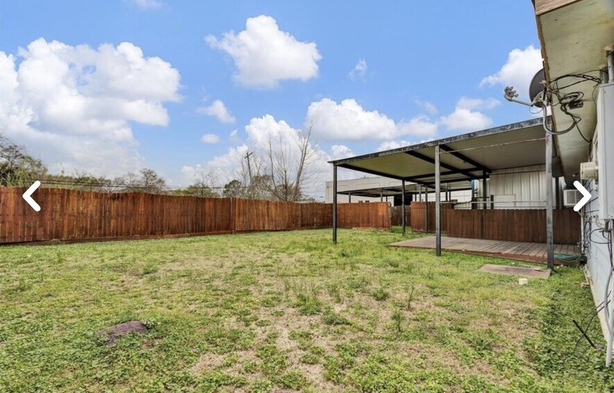 6009 Maple Street Houston, TX 77074 - Photo 7 of 11 a view of a garden