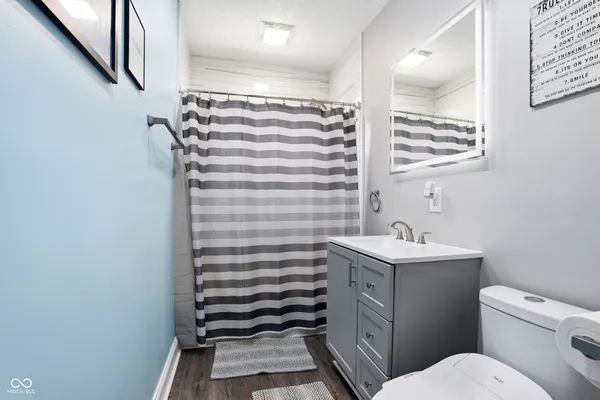 $595,000 | 7918 East 10th Street, Indianapolis, IN 46219