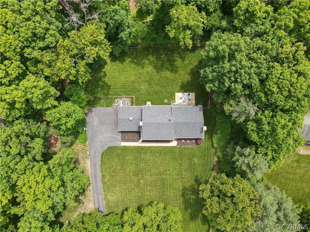 13331 Kingsmill Road Midlothian, VA 23113 - Photo 44 of 49 an aerial view of a house with a yard