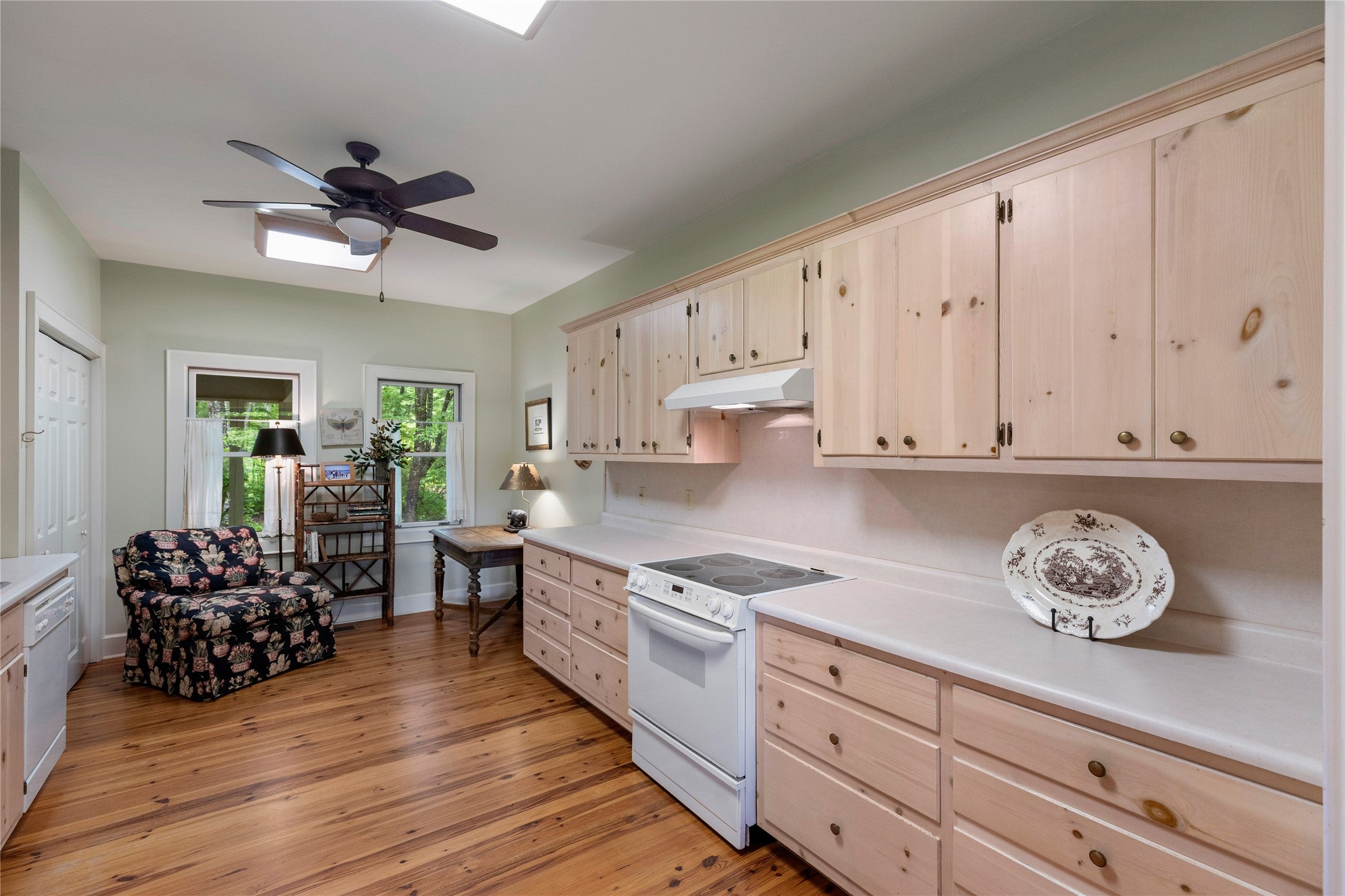 141 Old Ford Road Cashiers, NC 28717 - Photo 25 of 92 Gallery Image 25