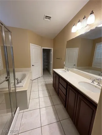 $599,990 | 9072 West Sendero Avenue, Las Vegas, NV 89178