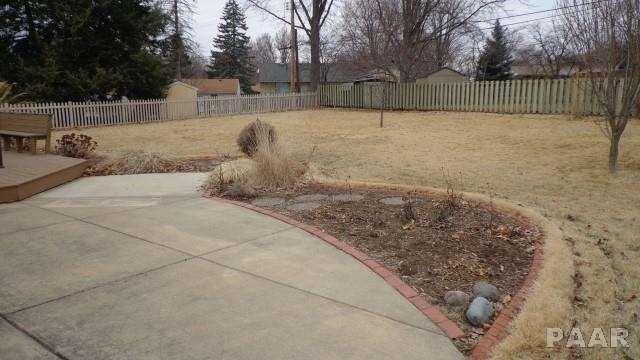211 West Ridgemont Road Peoria, IL 61614 - Photo 36 of 36 Gallery Image 36