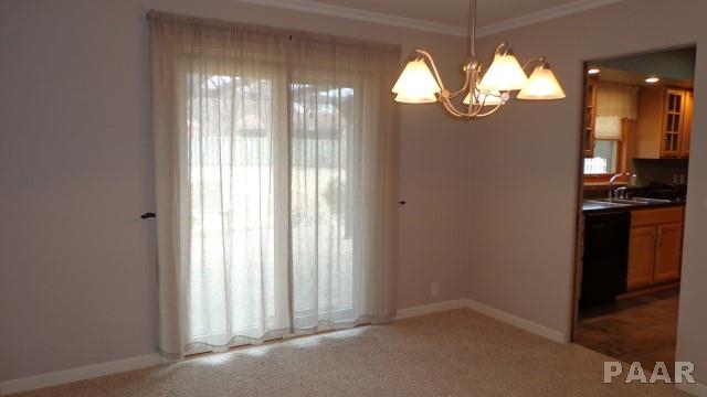 211 West Ridgemont Road Peoria, IL 61614 - Photo 10 of 36 Gallery Image 10