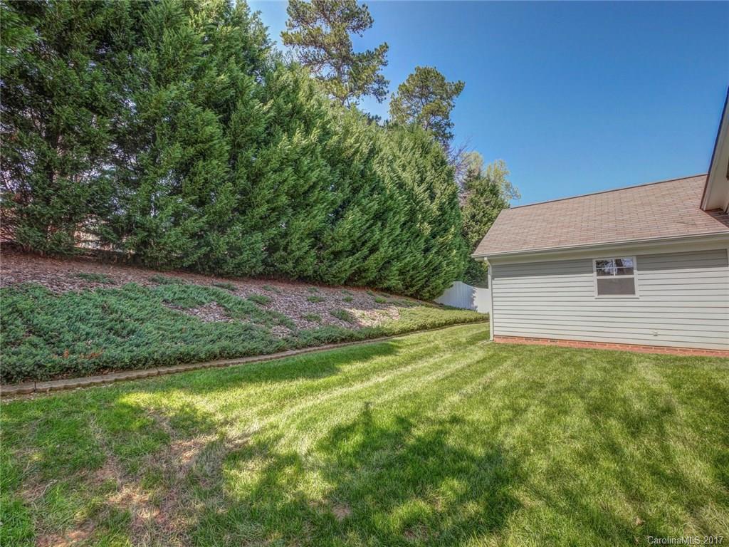 8110 Townley Road Huntersville, NC 28078 - Photo 6 of 24