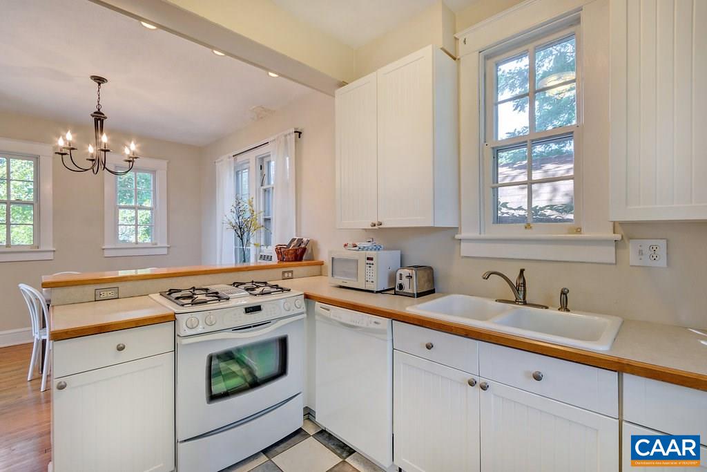 503 Rialto Street Charlottesville, VA 22902 - Photo 10 of 19 Gallery Image 10