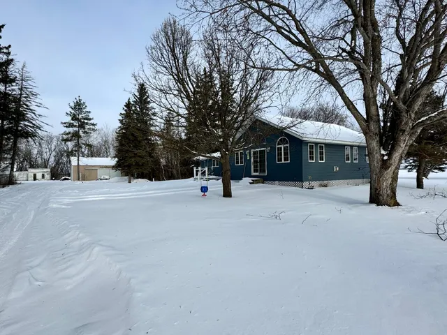 $318,000 | 45633 300th Street, Roseau, MN 56751