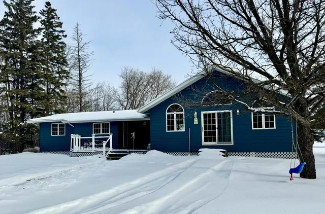 $318,000 | 45633 300th Street, Roseau, MN 56751