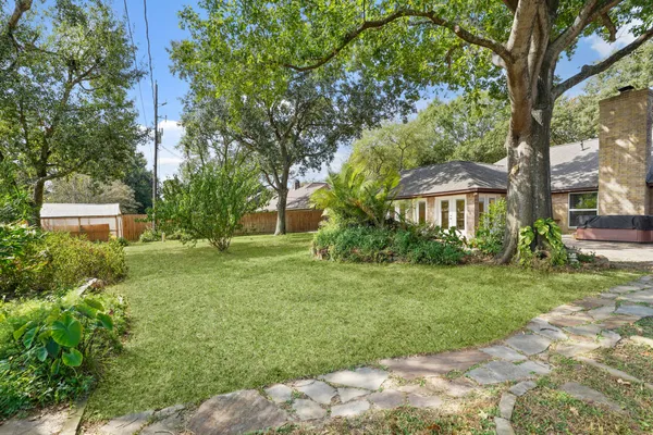 $460,000 | 2826 East Elm Circle, Katy, TX 77493