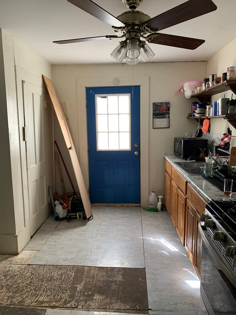 1104 South Pecan Street Brady, TX 76825 - Photo 16 of 50