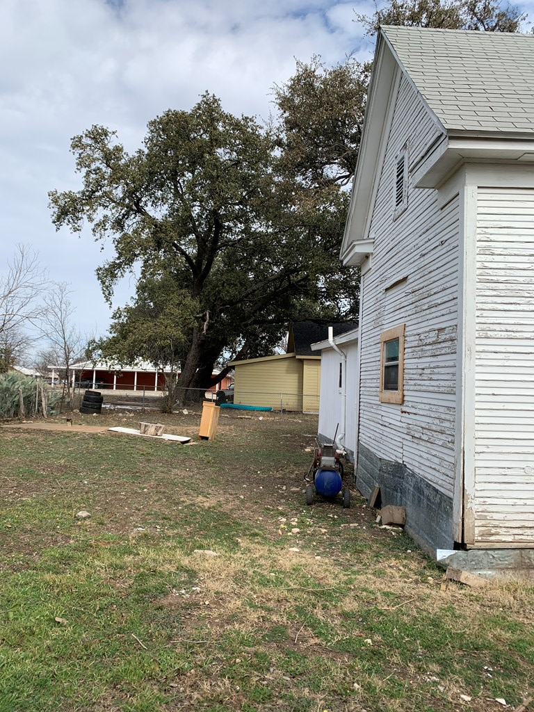 1104 South Pecan Street Brady, TX 76825 - Photo 38 of 50