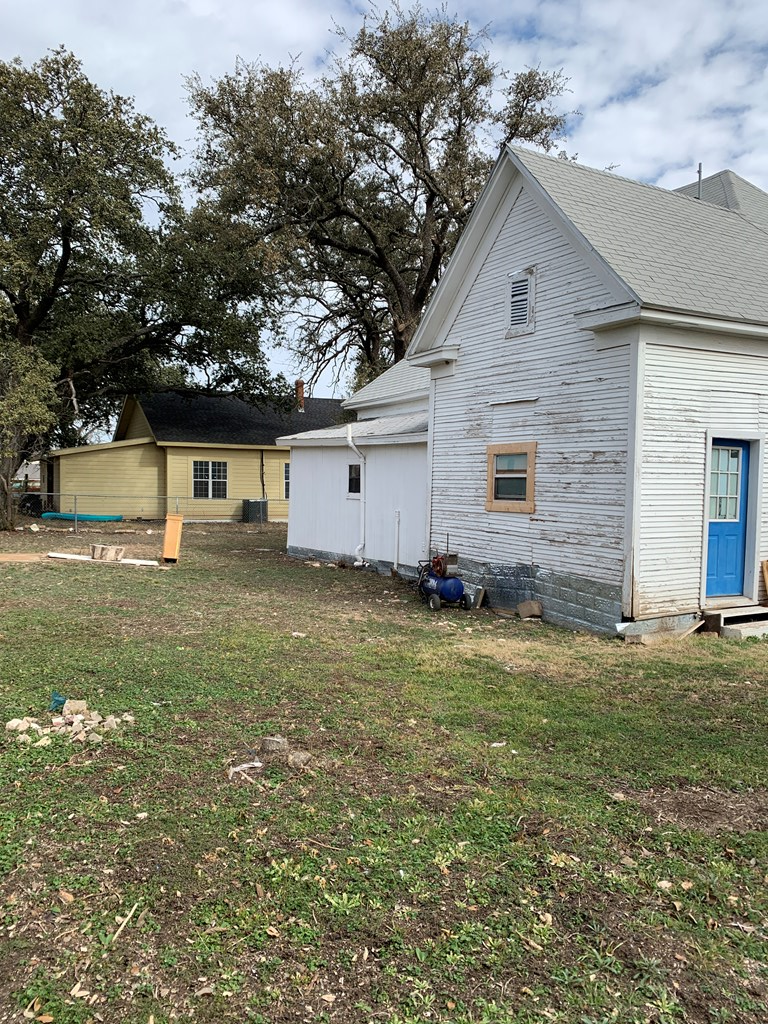 1104 South Pecan Street Brady, TX 76825 - Photo 39 of 50