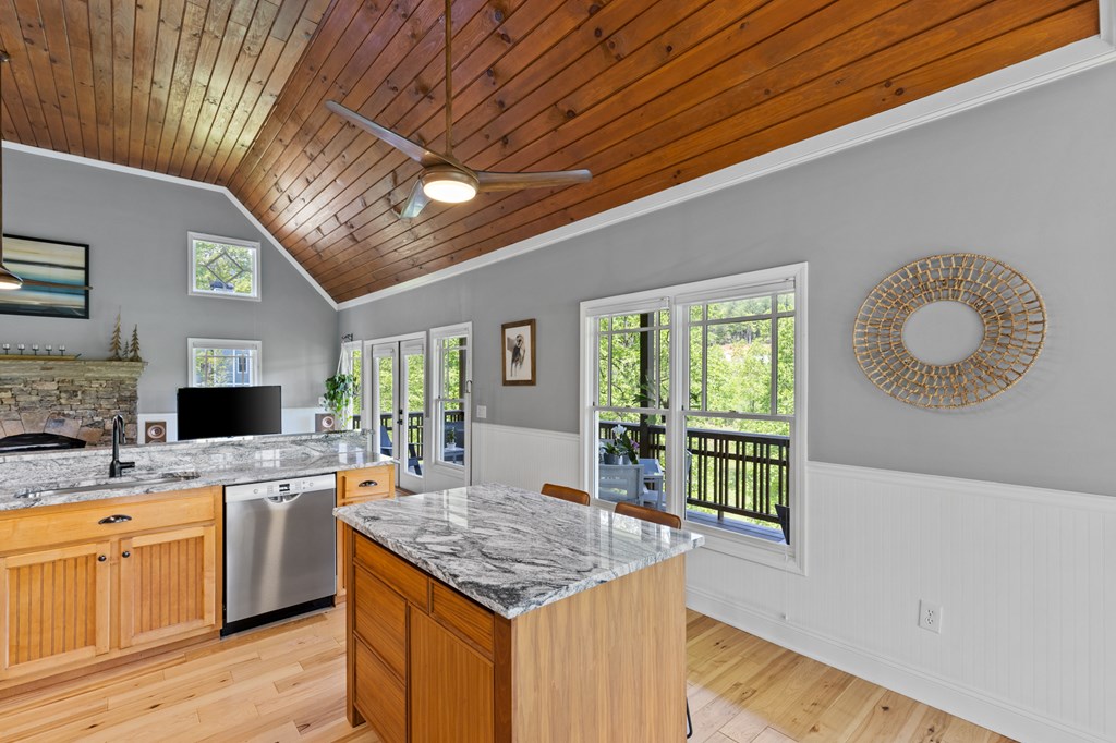 203 Evergreen Road Hiawassee, GA 30546 - Photo 16 of 41 Gallery Image 16