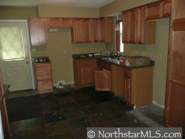 4345 Rahn Road Eagan, MN 55122 - Photo 3 of 10 Gallery Image 3