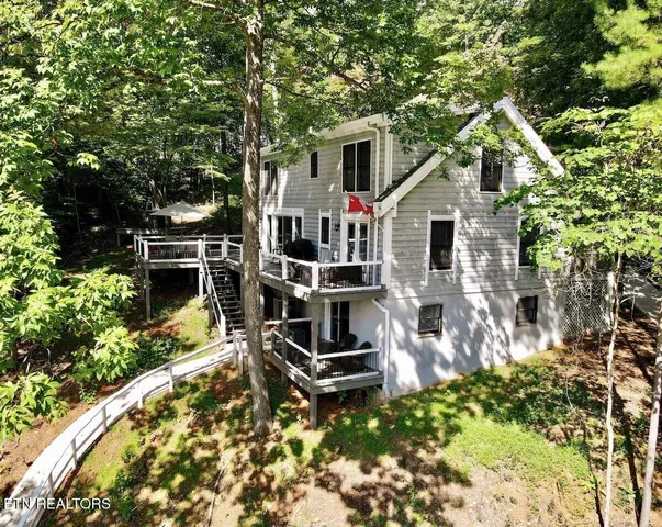 $1,399,000 | 226 Deer Run Point, La Follette, TN 37766