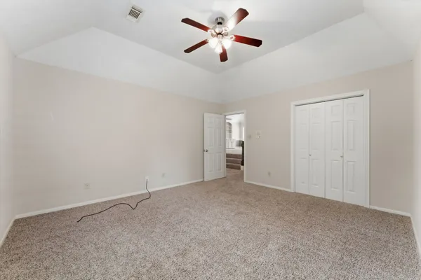 $475,000 | 13807 Balmore Circle, Houston, TX 77069