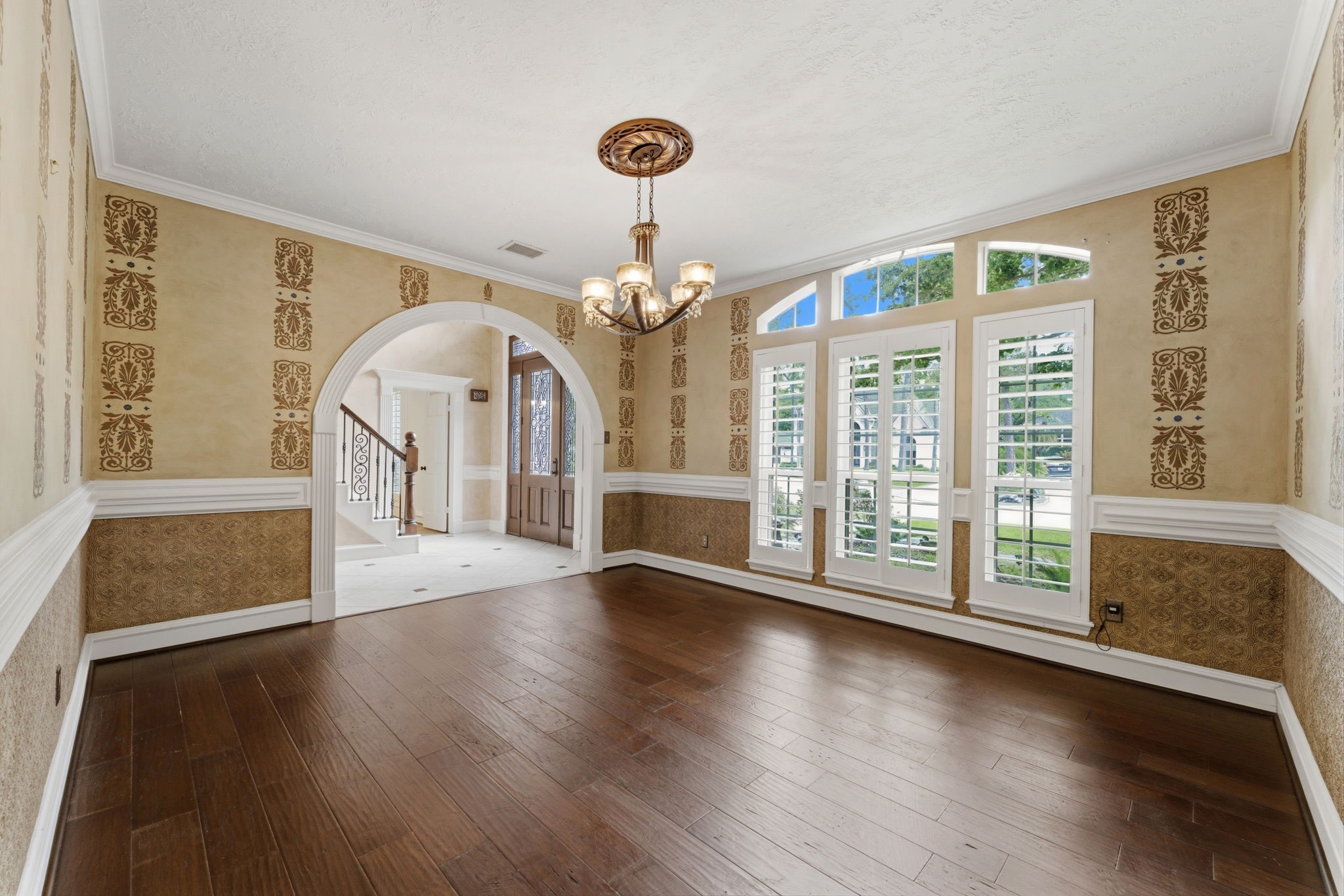 13807 Balmore Circle Houston, TX 77069 - Photo 8 of 30 wooden floor in an empty room with a window