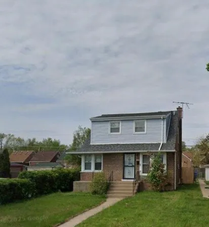 $334,800 | 11056 South State Line Road, Chicago, IL 60617