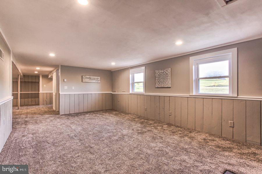 7845 Moyer Road Harrisburg, PA 17112 - Photo 13 of 23 Gallery Image 13
