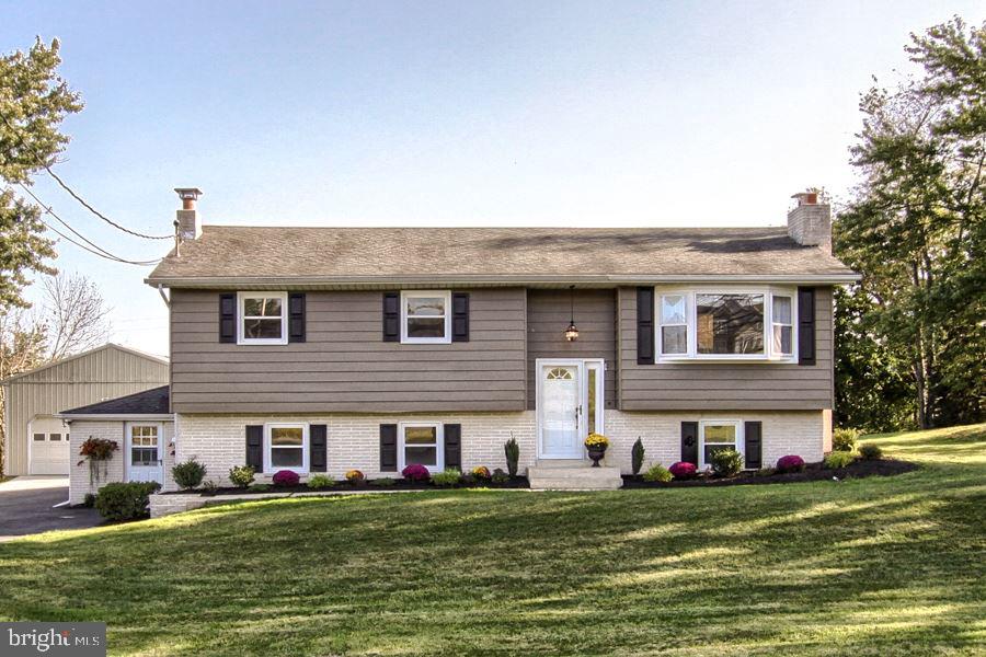 7845 Moyer Road Harrisburg, PA 17112 - Photo 3 of 23 Gallery Image 3
