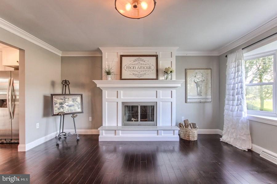 7845 Moyer Road Harrisburg, PA 17112 - Photo 4 of 23 Gallery Image 4