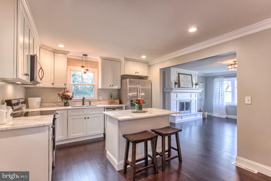 7845 Moyer Road Harrisburg, PA 17112 - Photo 7 of 23 Gallery Image 7