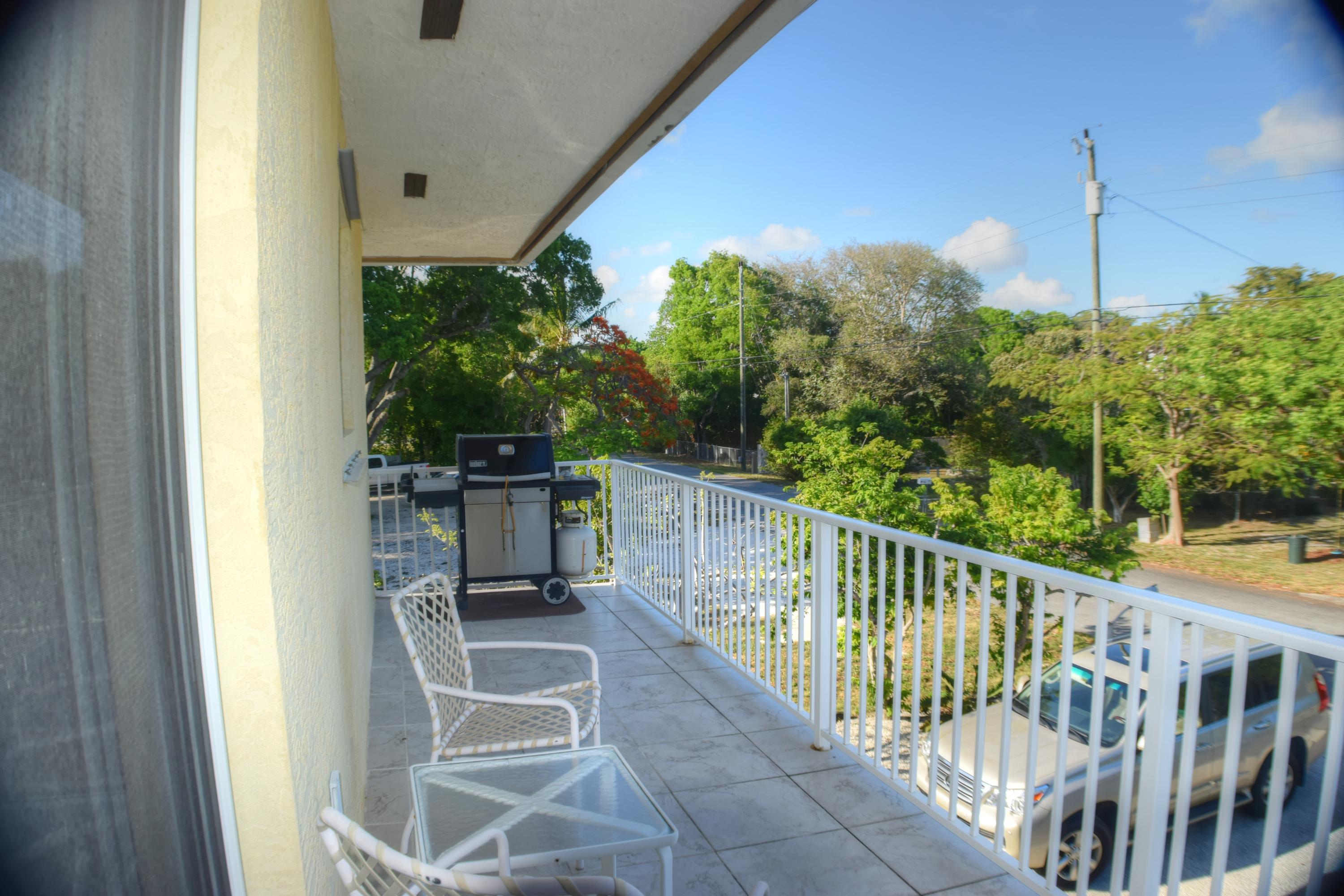164 Coral Road Islamorada, FL 33036 - Photo 17 of 31 Porch