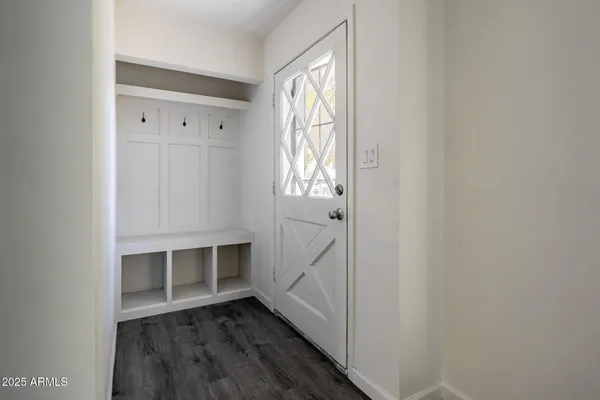 $2,400 | 12 East Hermosa Drive, Tempe, AZ 85282