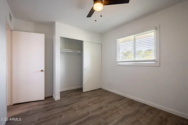 $2,400 | 12 East Hermosa Drive, Tempe, AZ 85282