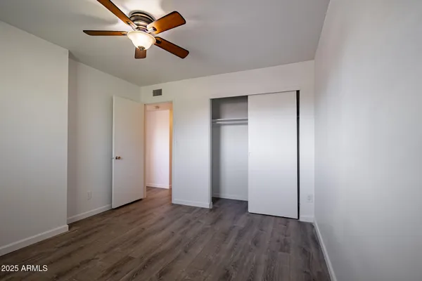 $2,400 | 12 East Hermosa Drive, Tempe, AZ 85282