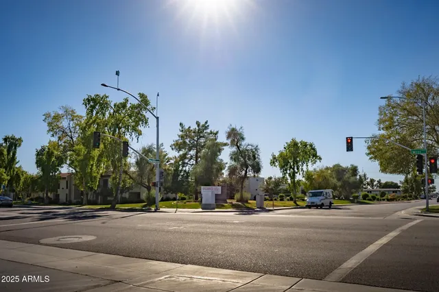 $2,400 | 12 East Hermosa Drive, Tempe, AZ 85282