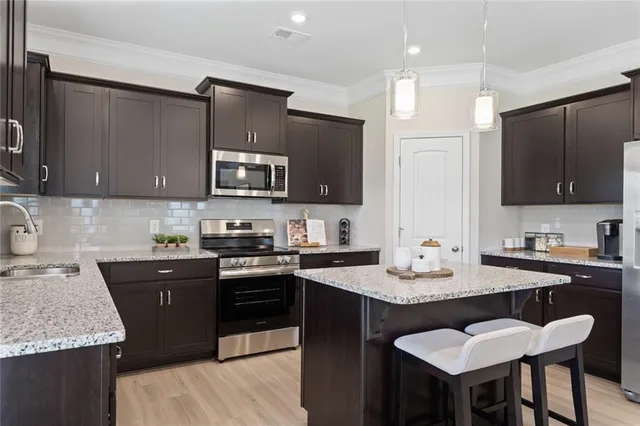 $349,900 | 819 Kingston Highway, Kingston, GA 30145