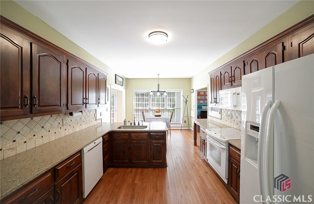 1171 Ridgefield Drive Bishop, GA 30621 - Photo 13 of 54