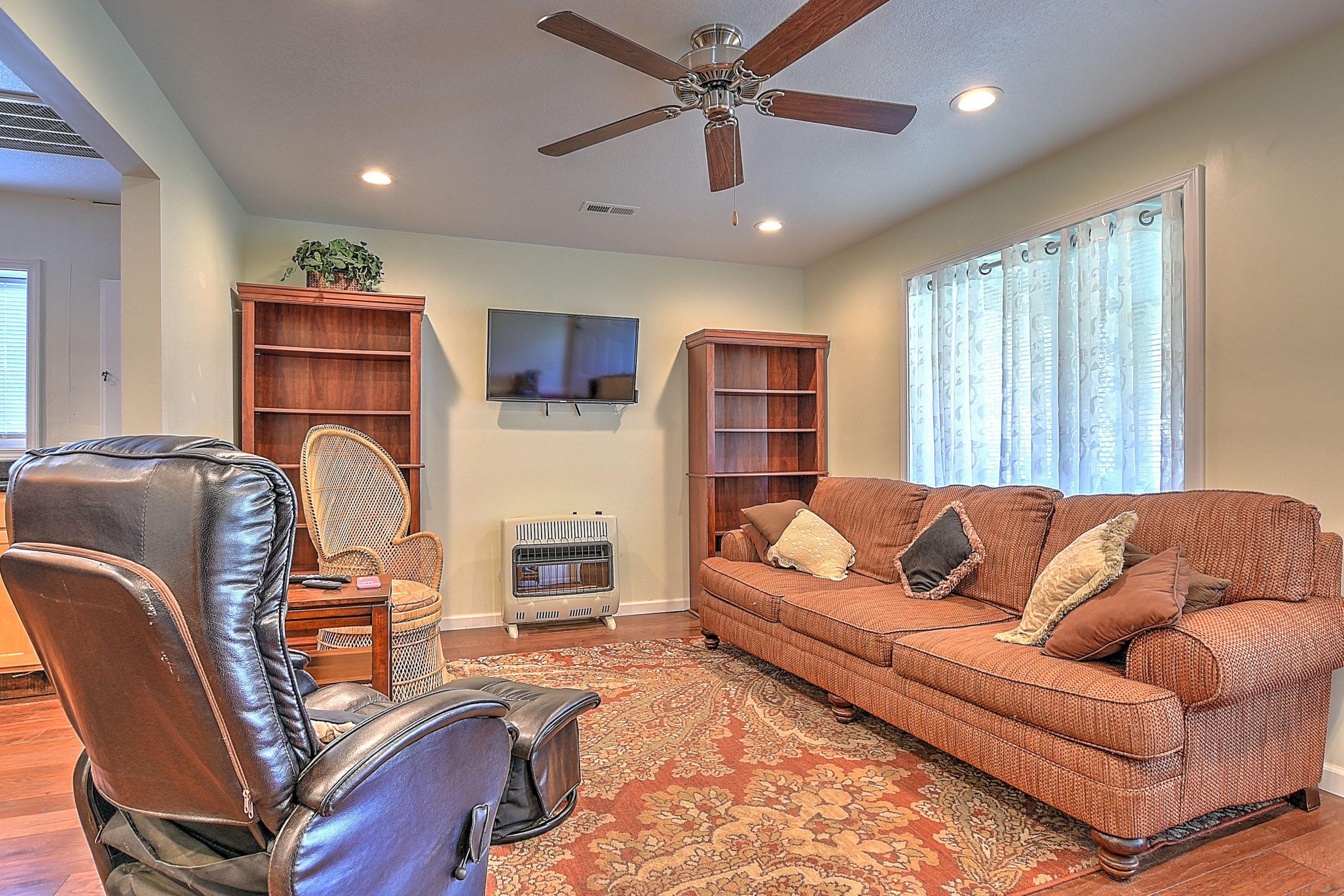 166 Bumpus Cove Road Erwin, TN 37650 - Photo 6 of 50 166 Bumpus Cove-6