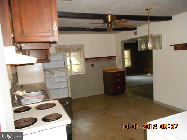 377 Old Mine Road Lebanon, PA 17042 - Photo 3 of 7 Gallery Image 3