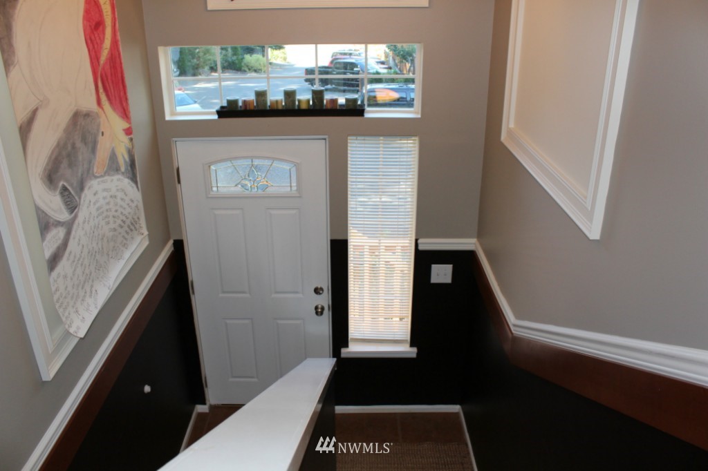 1536 228th Street Southeast, Unit B Bothell, WA 98021 - Photo 2 of 17