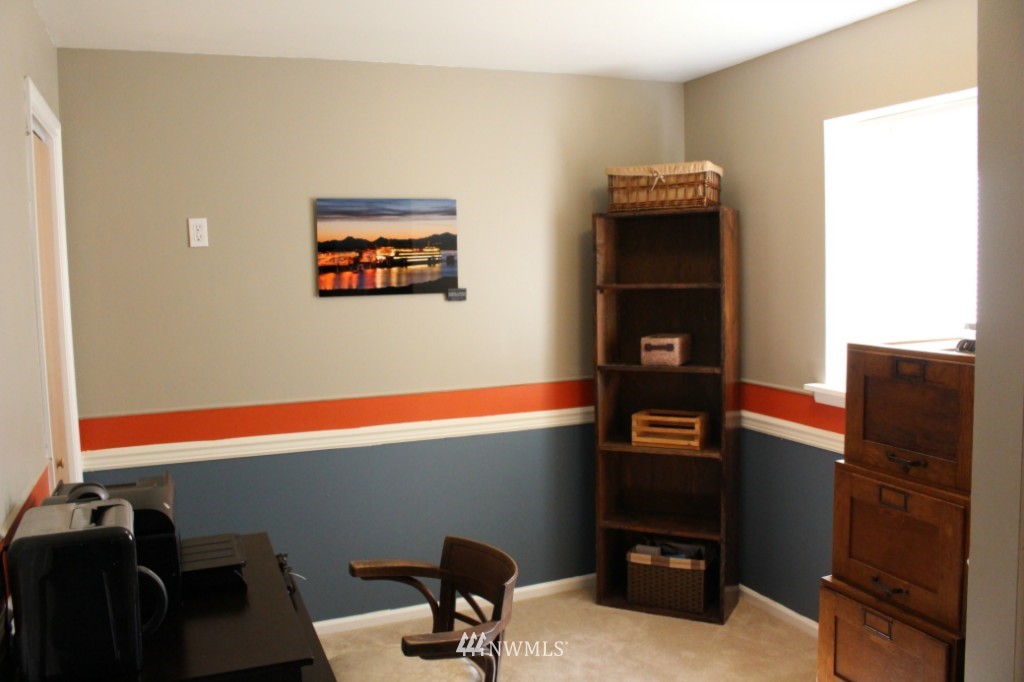 1536 228th Street Southeast, Unit B Bothell, WA 98021 - Photo 12 of 17