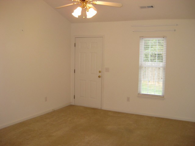 336 Springfield Circle Easley, SC 29642 - Photo 7 of 20 Gallery Image 7