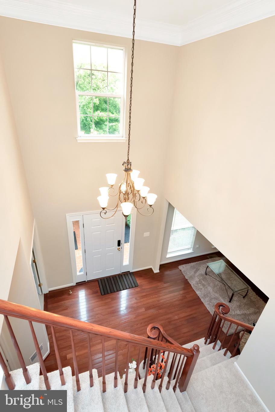 4950 Pale Morning Dun Road Elkridge, MD 21075 - Photo 3 of 70 Foyer