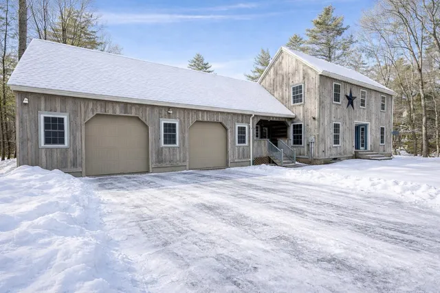 $549,900 | 583 Burt Hill Road, Winchester, NH 03470