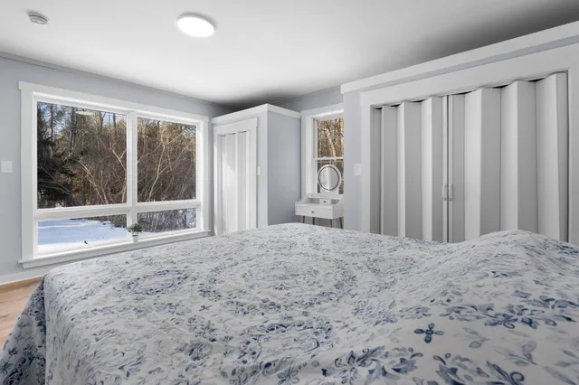 $549,900 | 583 Burt Hill Road, Winchester, NH 03470