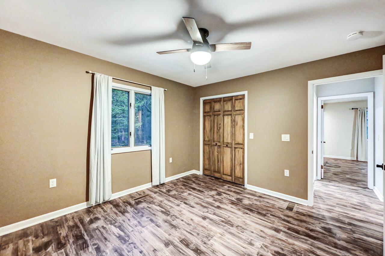 228 Kit Carson Circle Pocono Pines, PA 18350 - Photo 38 of 74 228 Kit Carson Cir 40 Large