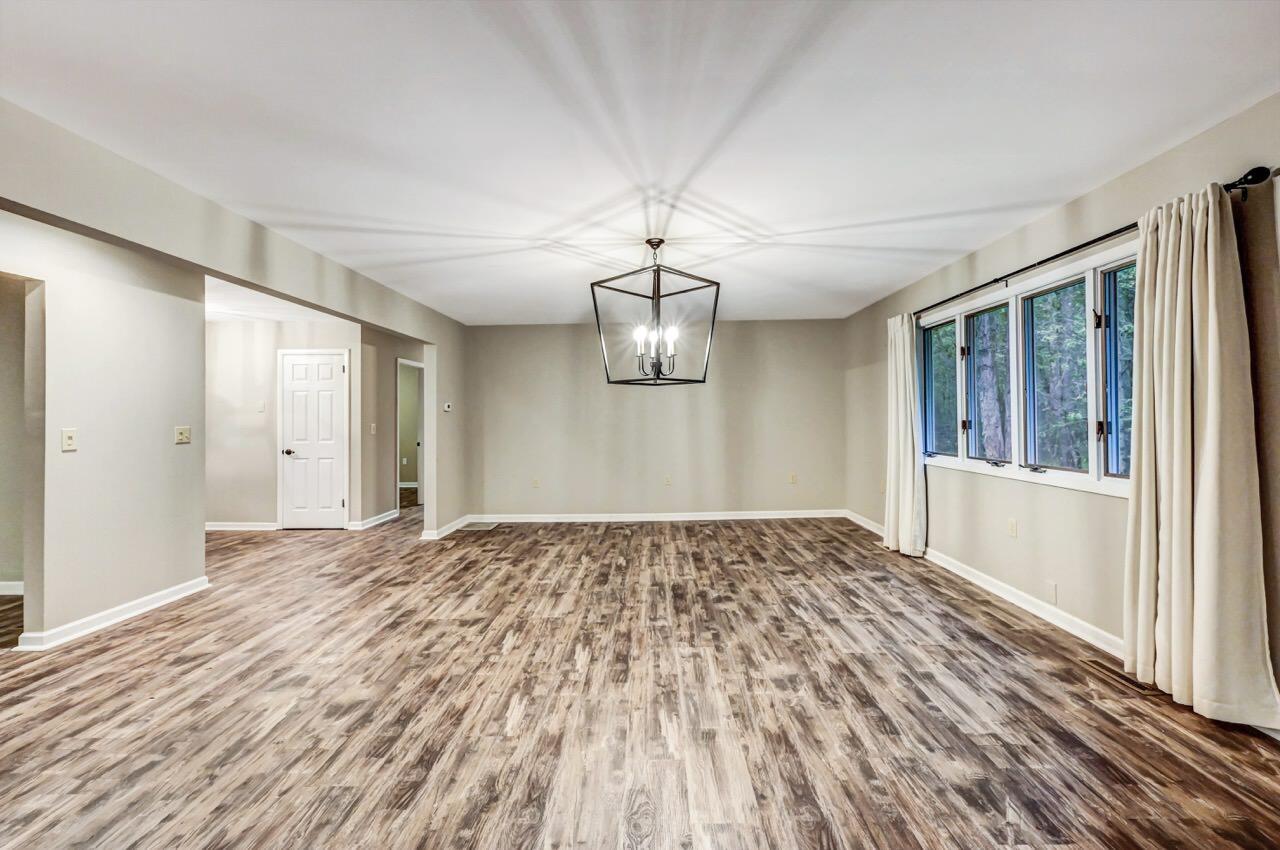 228 Kit Carson Circle Pocono Pines, PA 18350 - Photo 8 of 74 228 Kit Carson Cir 08 Large