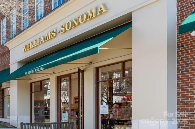 $940,000 | 15826 Trenton Place Road, Huntersville, NC 28078