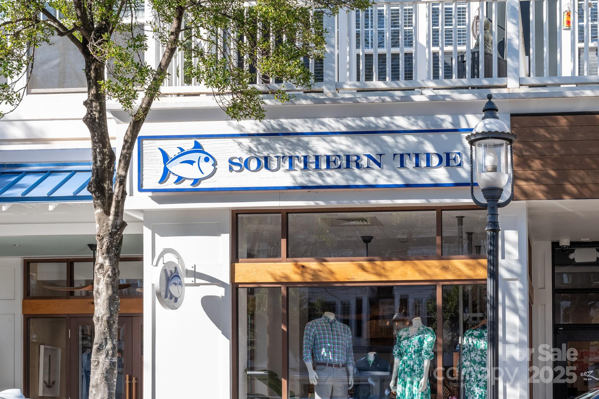 15826 Trenton Place Road Huntersville, NC 28078 - Photo 29 of 32 a view of a street with retail shops