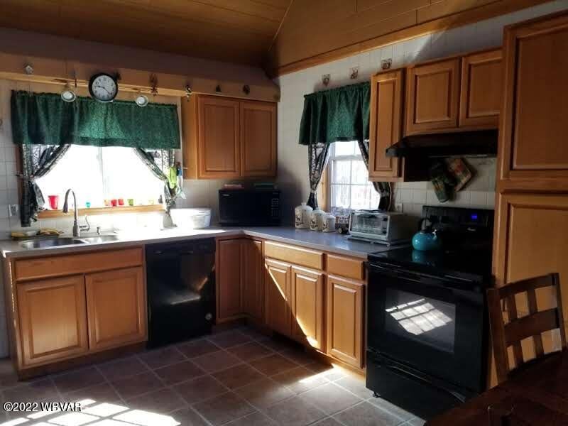 344 Swamp Road Dushore, PA 18614 - Photo 21 of 49 Gallery Image 21